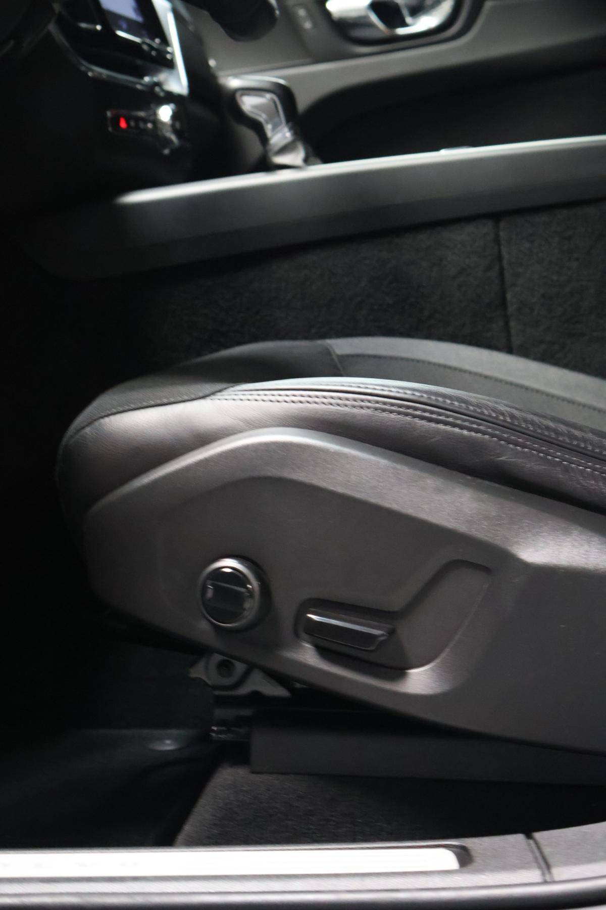 volvo-xc60-2019-diesel-1969cc