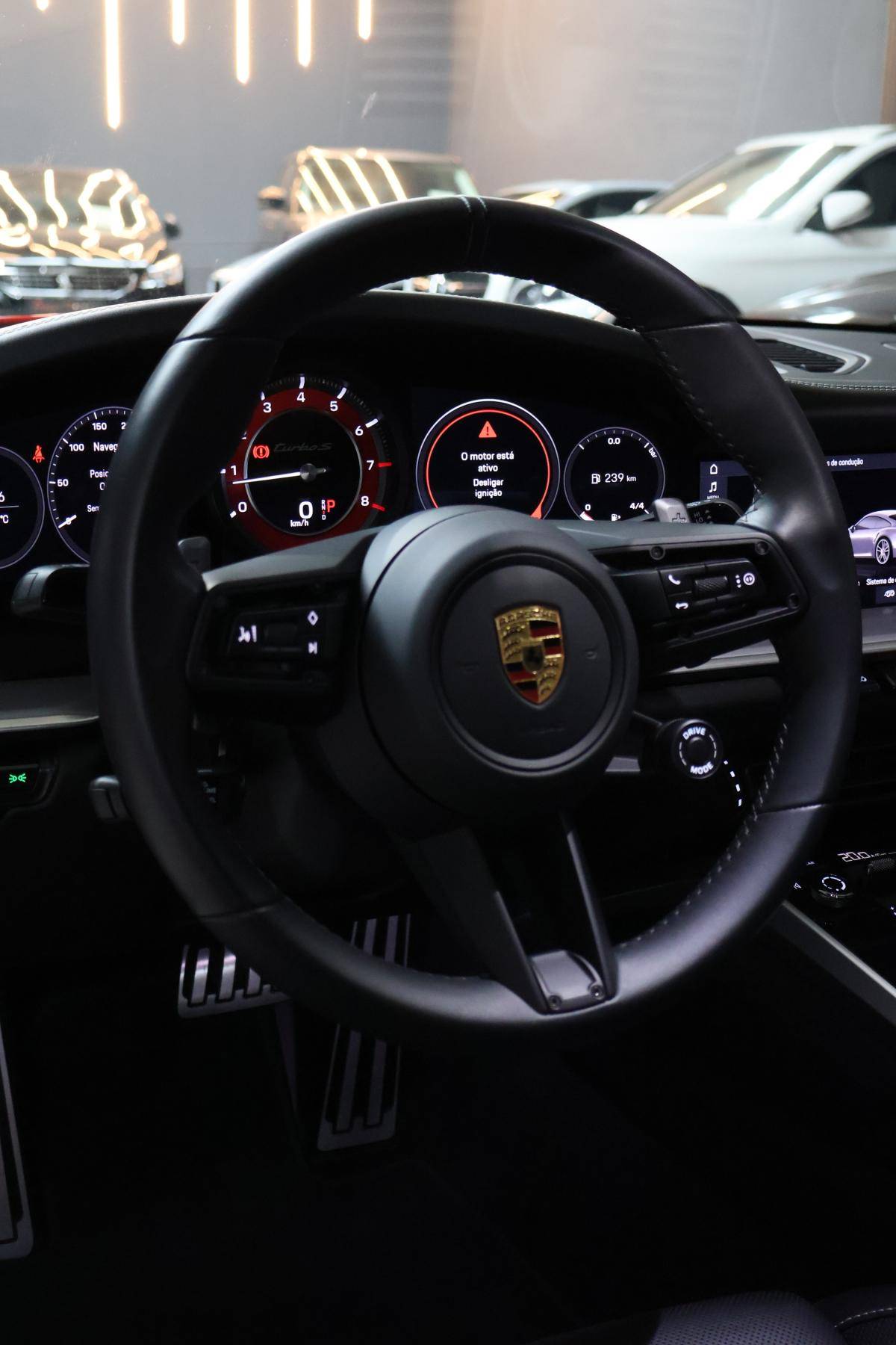 porsche-992-2020-gasolina-3745cc