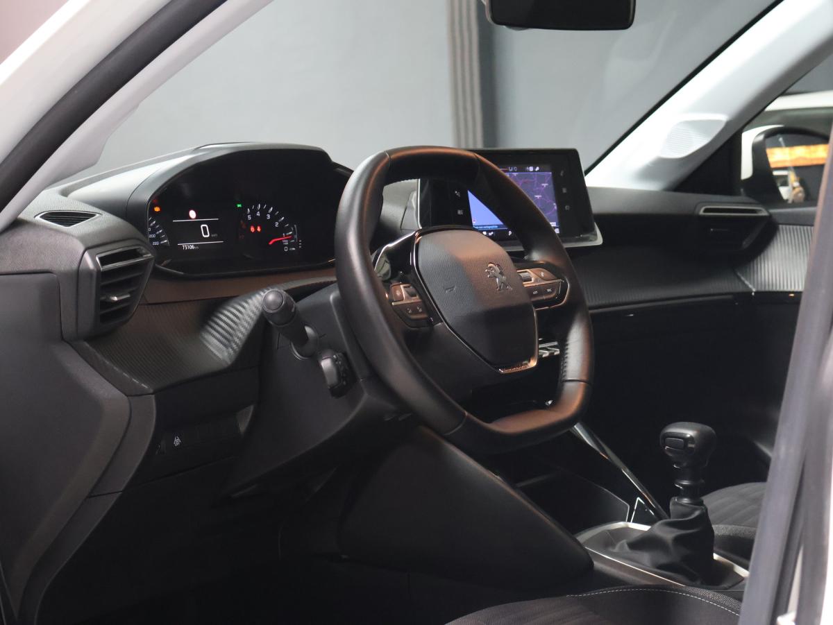 peugeot-208-2021-gasolina-1199cc