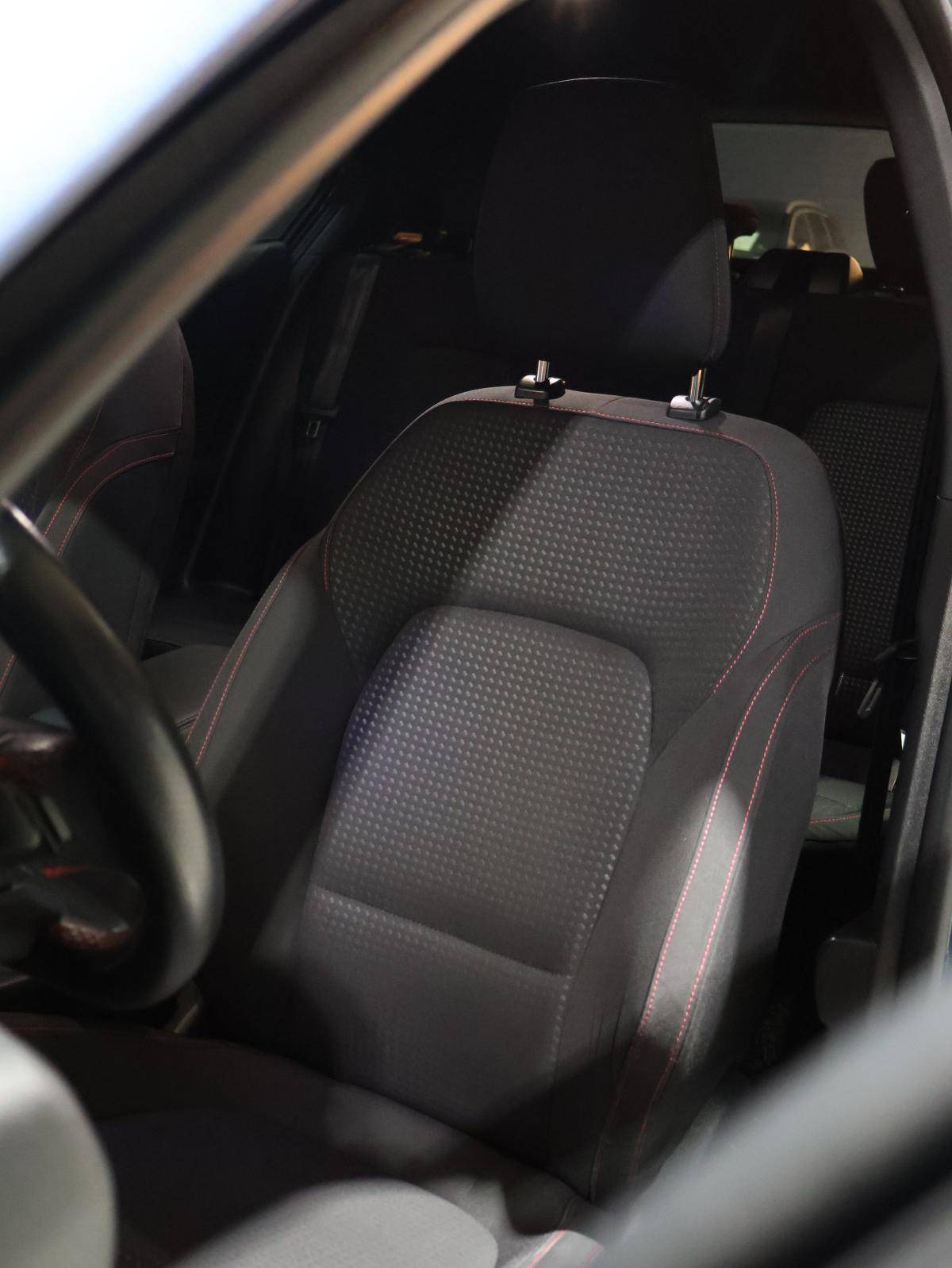 ford-focus-2019-diesel-1499cc