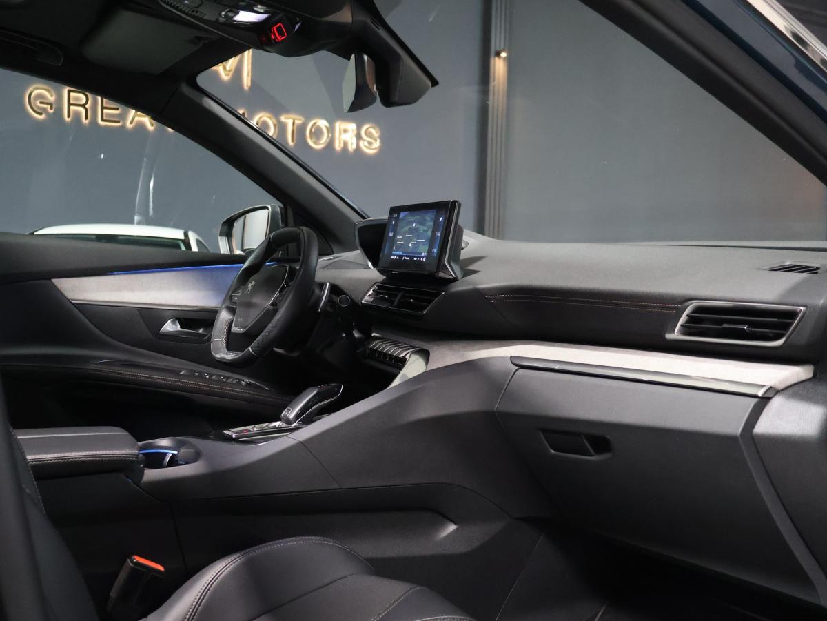 peugeot-5008-2022-gasolina-1199cc