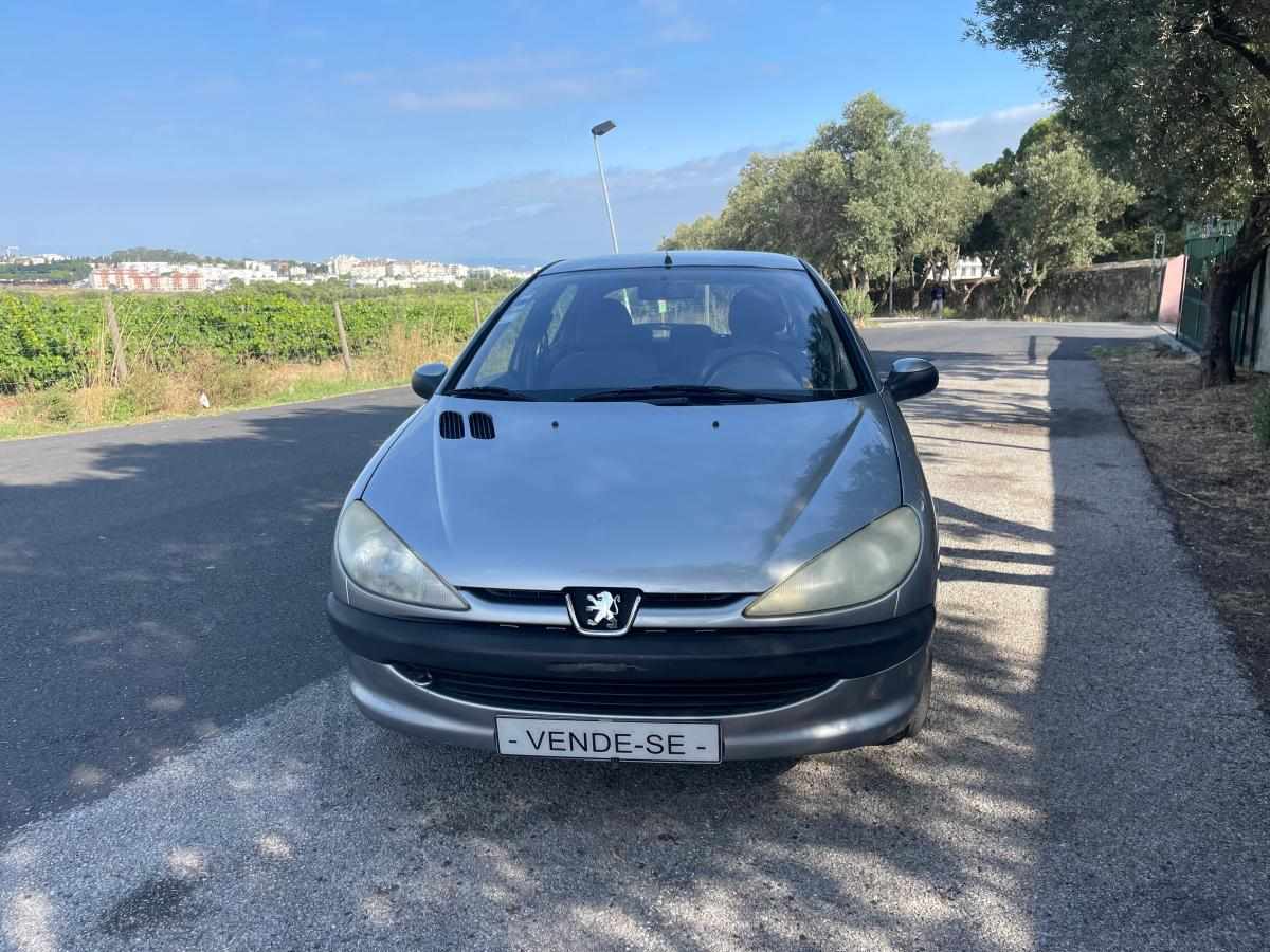 peugeot-206-1-1-2002-gasolina-1124cc