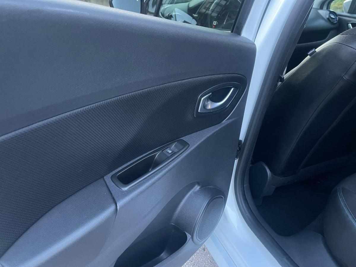 renault-clio-1-2-tce-2017-gasolina-1197cc
