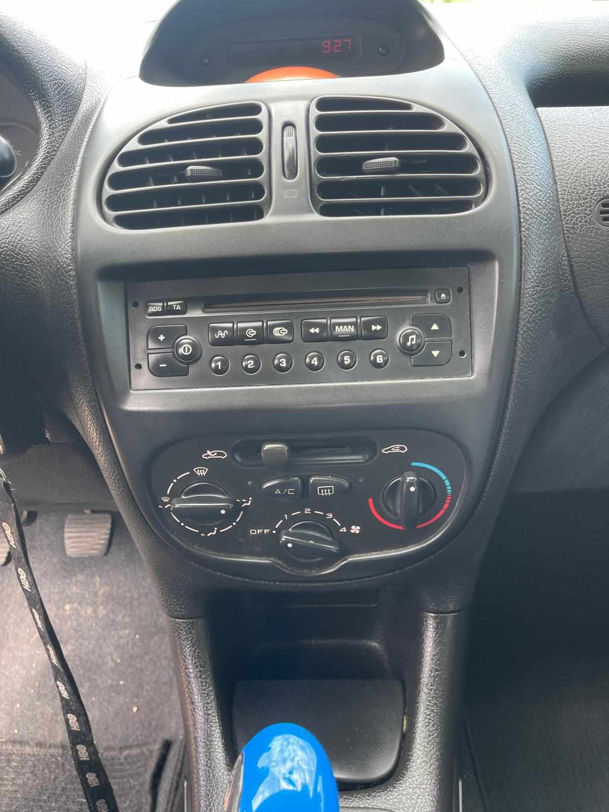 peugeot-206-1-4-hdi-2002-diesel-1398cc