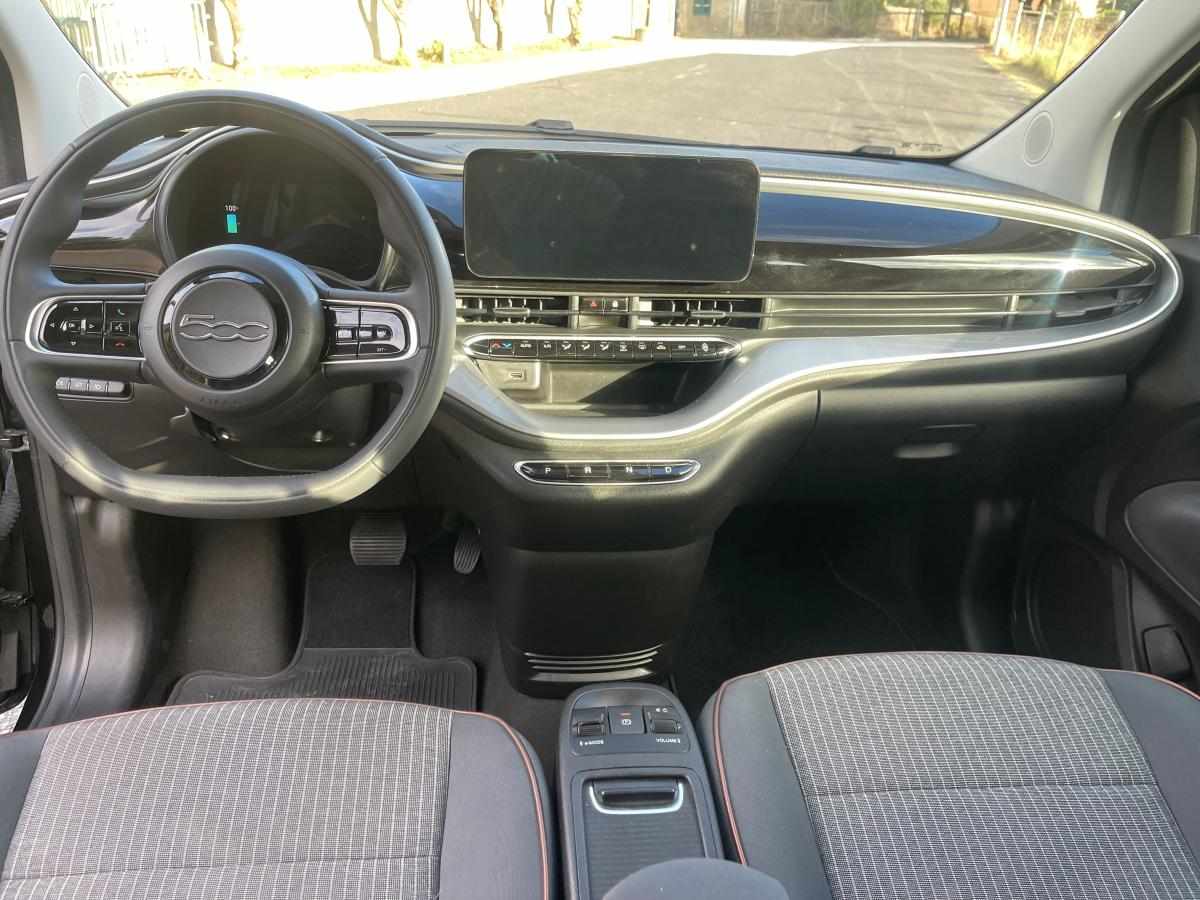 fiat-500e-42-kwh-2021-eletrico