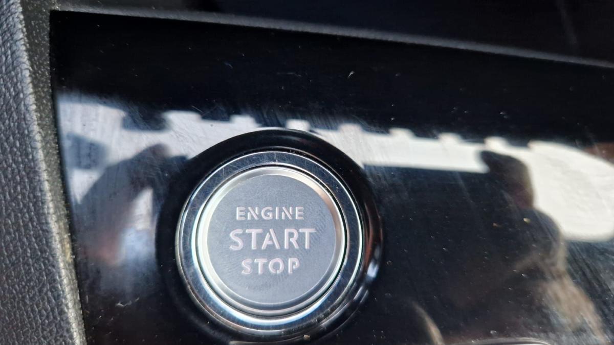 peugeot-3008-2019-diesel-2000cc