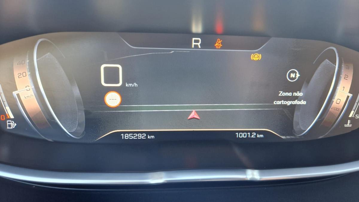 peugeot-3008-2019-diesel-2000cc