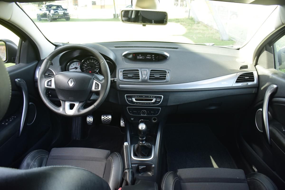 renault-megane-coupe-2012-diesel-1461cc