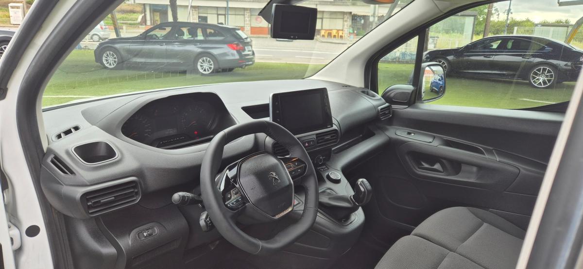 peugeot-partner-2020-diesel-1500cc