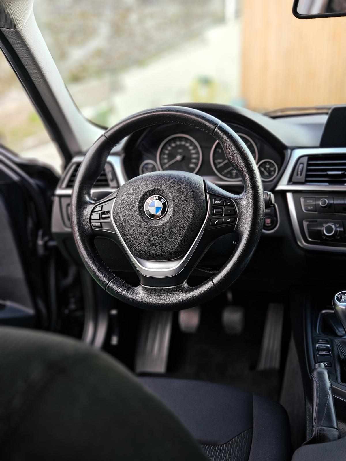 bmw-serie-3-318d-2014-diesel-1995cc