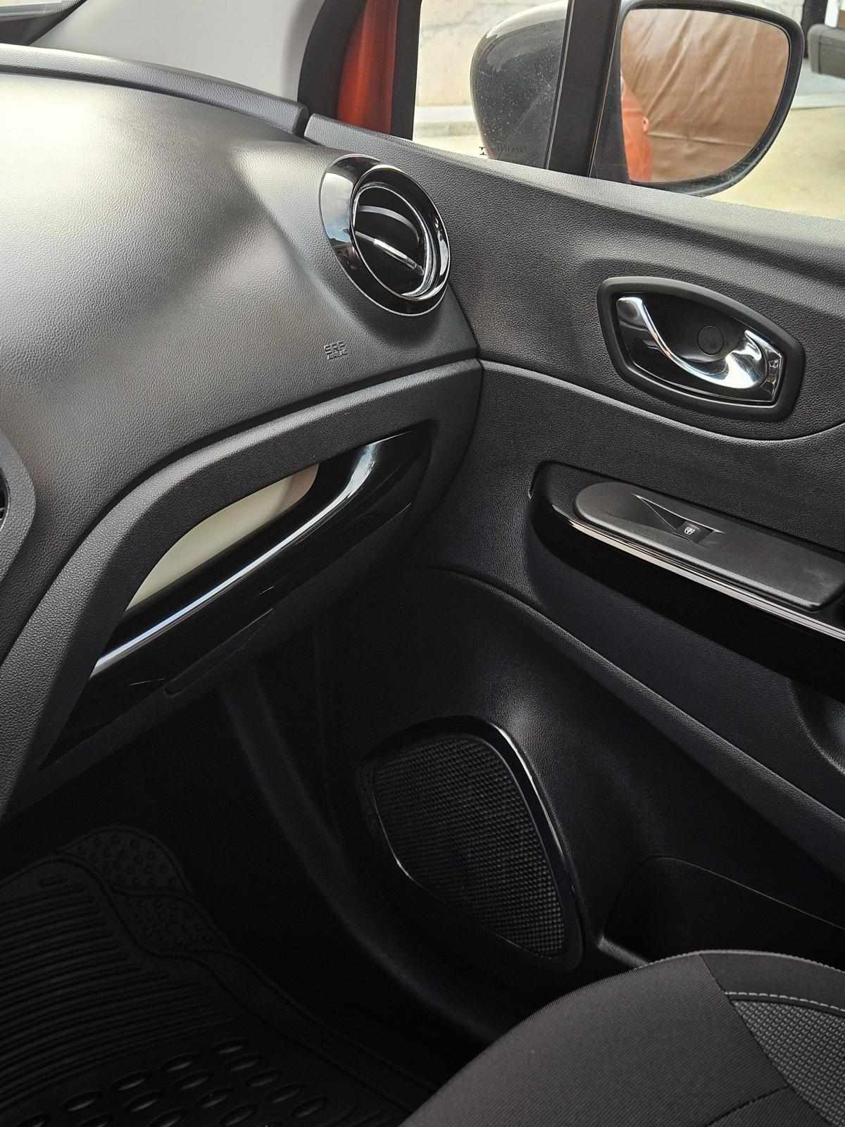 renault-captur-0-9-tce-2016-gasolina-898cc