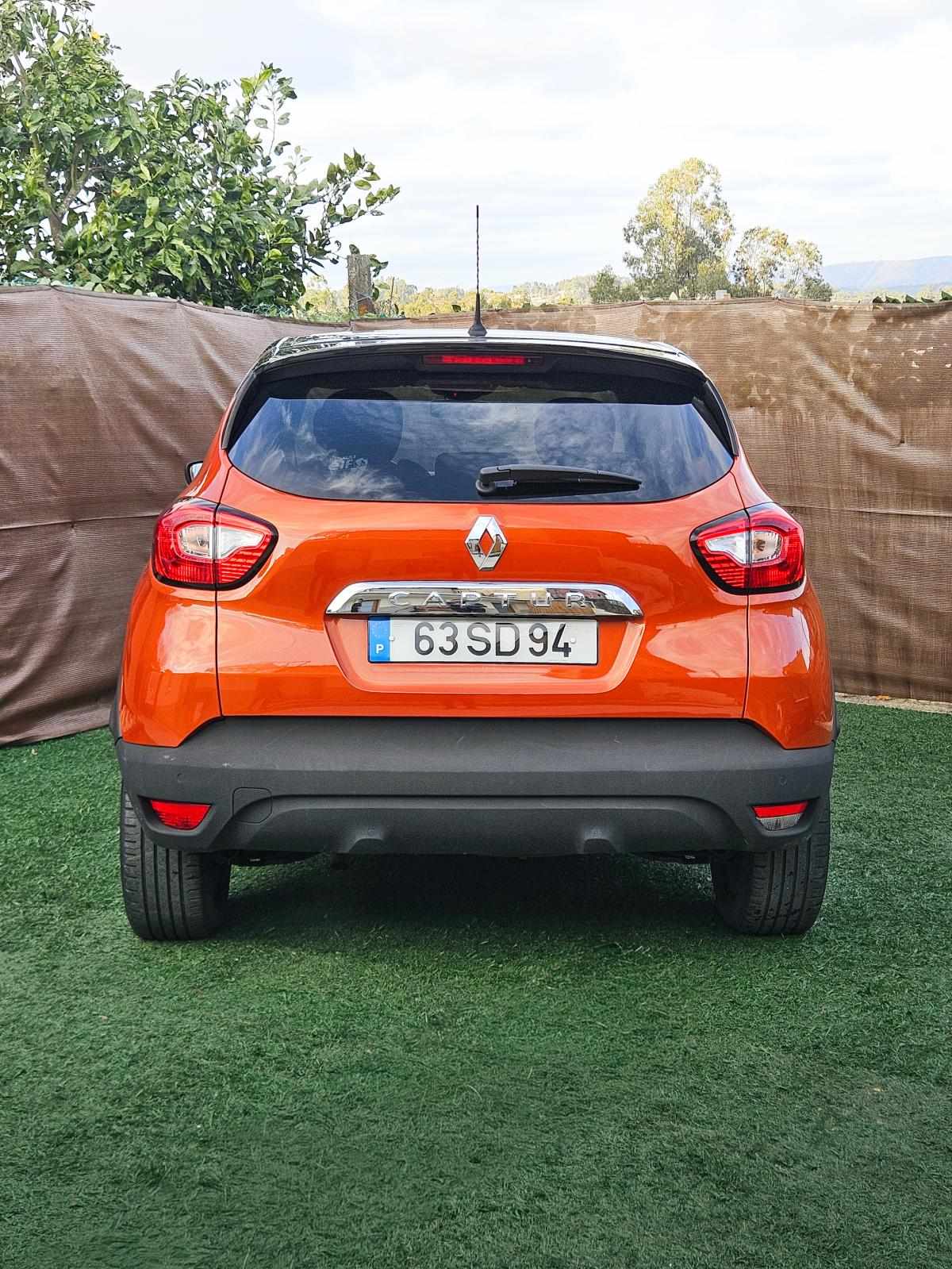 renault-captur-0-9-tce-2016-gasolina-898cc