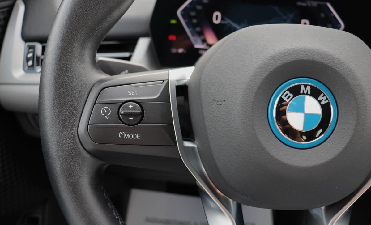 bmw-ix-2023-eletrico-0cc