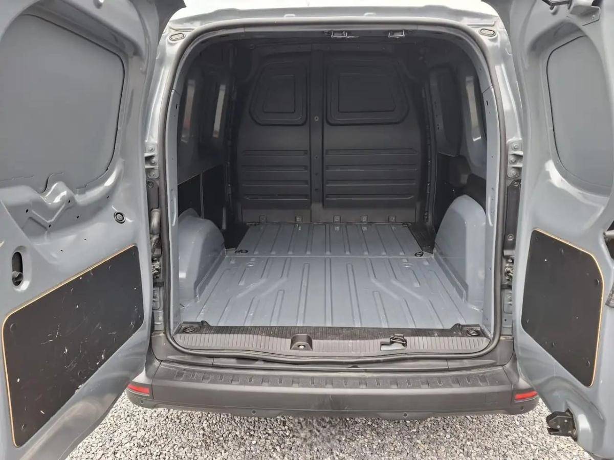renault-kangoo-2022-gasolina-1332cc