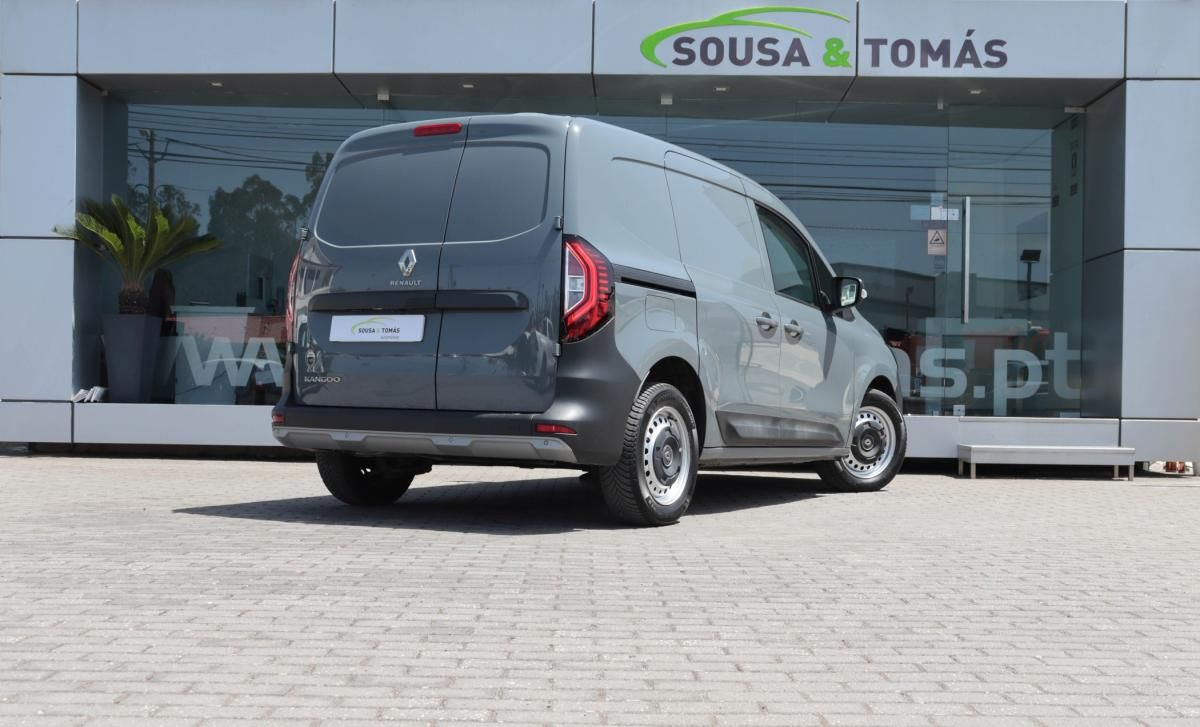 renault-kangoo-2022-gasolina-1332cc