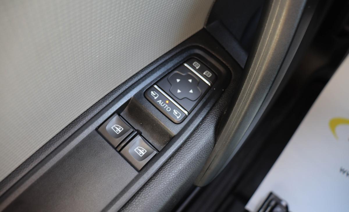 renault-kangoo-2022-gasolina-1332cc