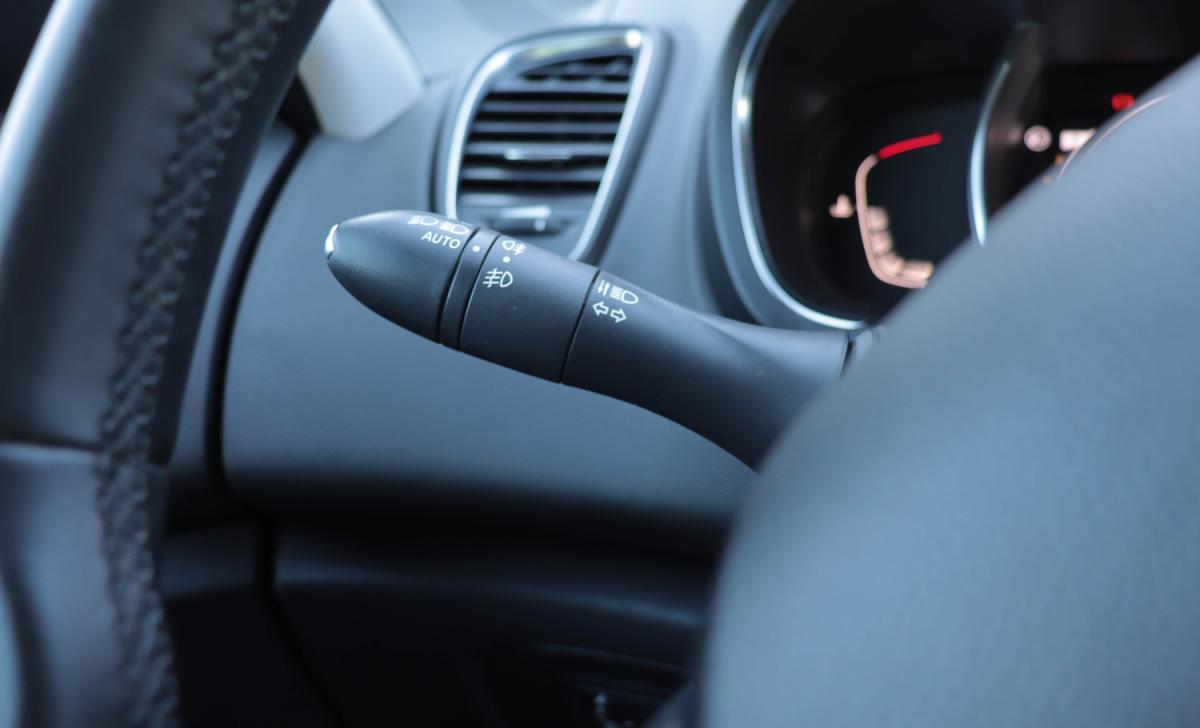 renault-grand-scenic-2023-gasolina-1330cc