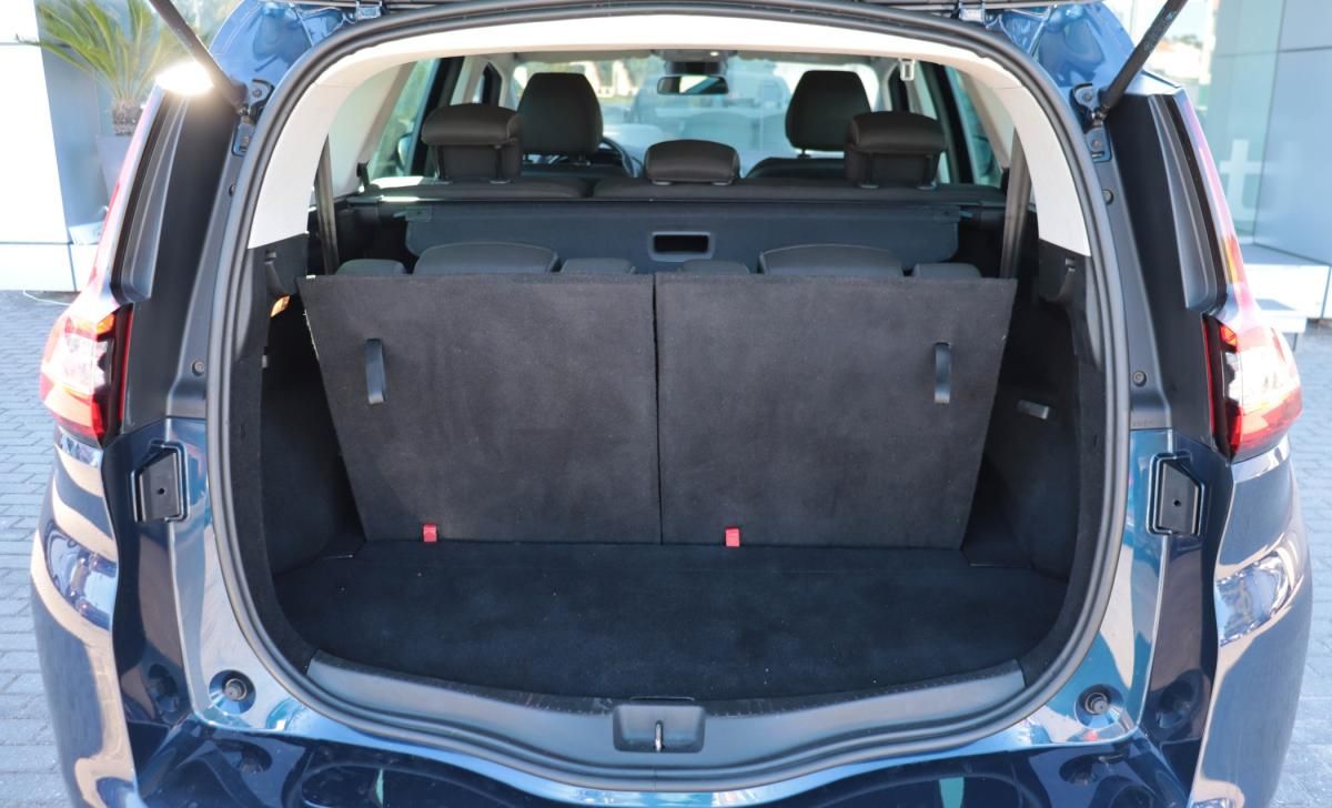 renault-grand-scenic-2023-gasolina-1330cc
