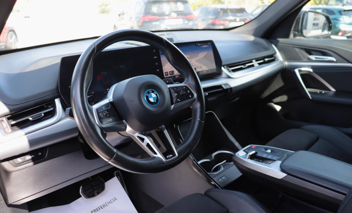 bmw-x1-2023-hibrido-a-gasolina-1499cc