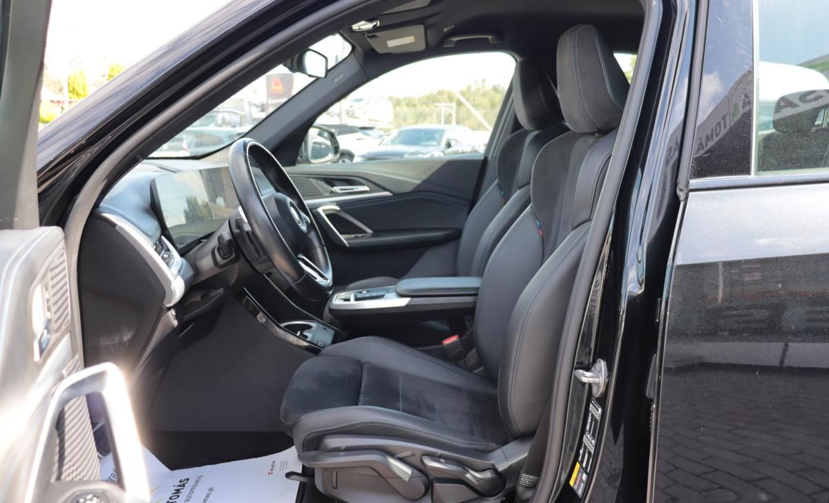 bmw-x1-2023-hibrido-a-gasolina-1499cc