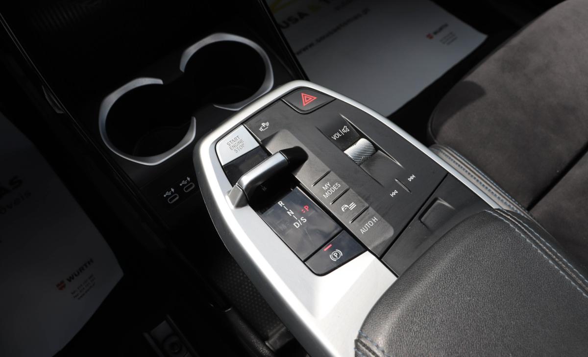 bmw-x1-2023-hibrido-a-gasolina-1499cc