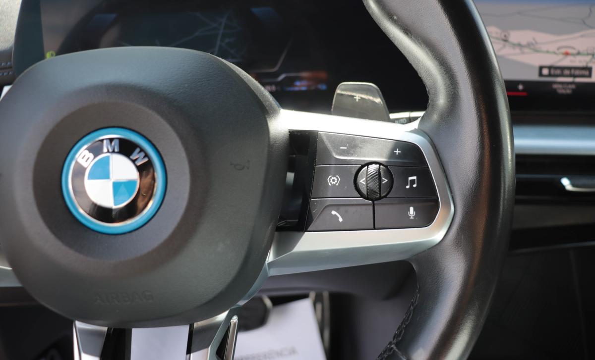 bmw-x1-2023-hibrido-a-gasolina-1499cc
