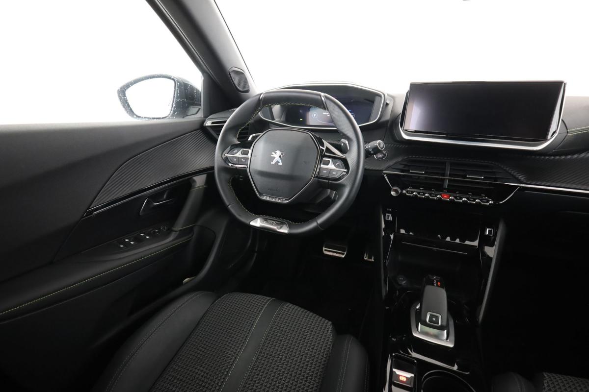 peugeot-2008-2022-gasolina-1199cc
