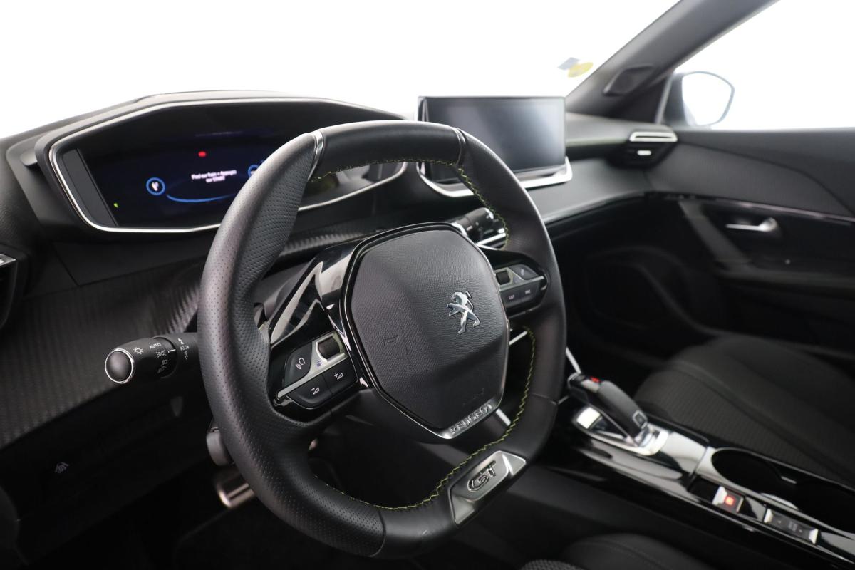 peugeot-2008-2022-gasolina-1199cc