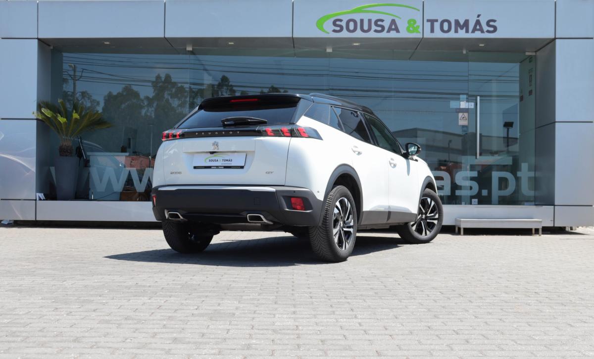 peugeot-2008-2022-gasolina-1199cc