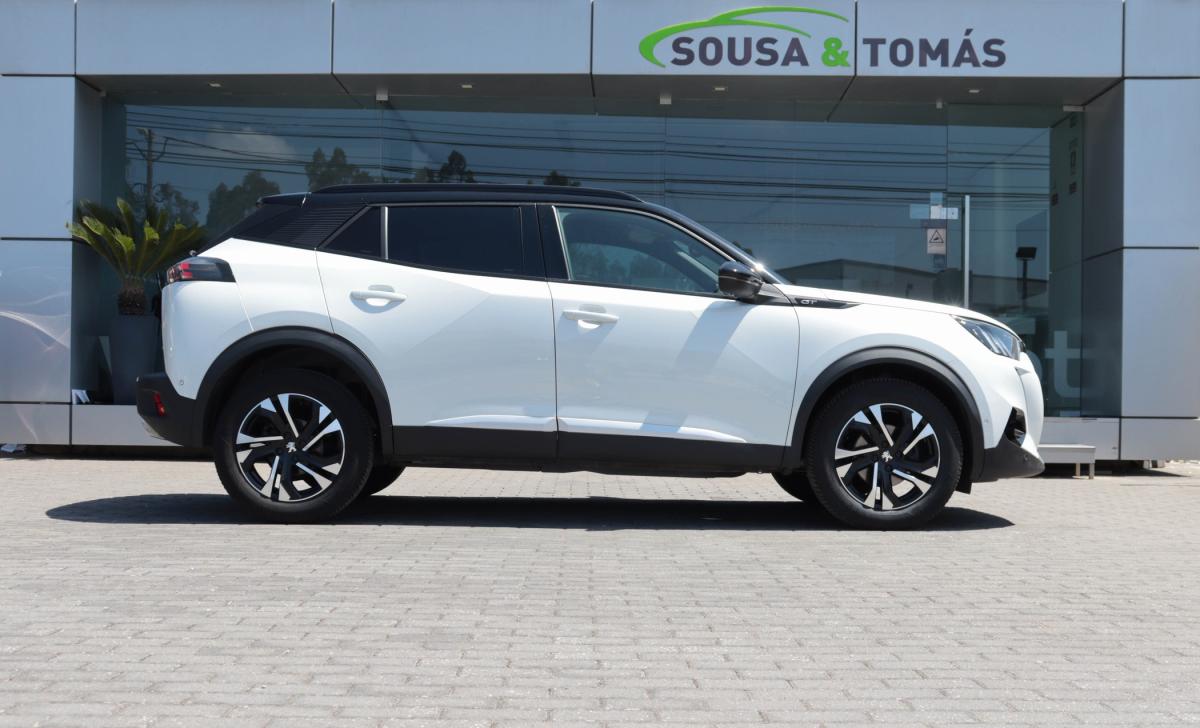 peugeot-2008-2022-gasolina-1199cc