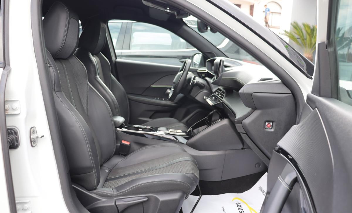 peugeot-2008-2022-gasolina-1199cc