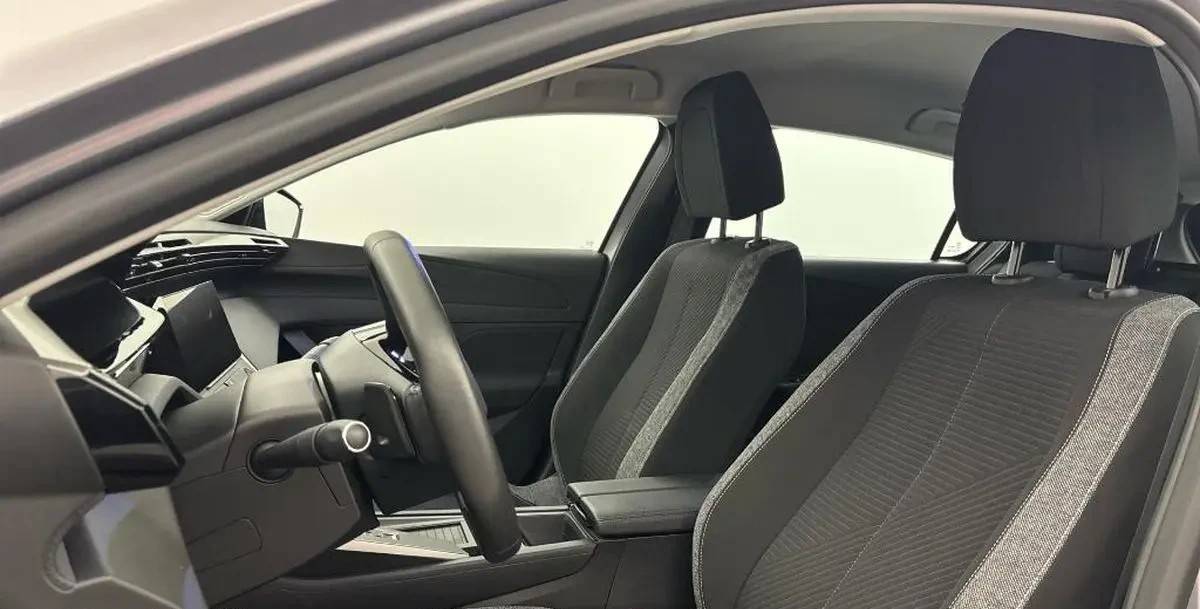 peugeot-308-2023-gasolina-1199cc