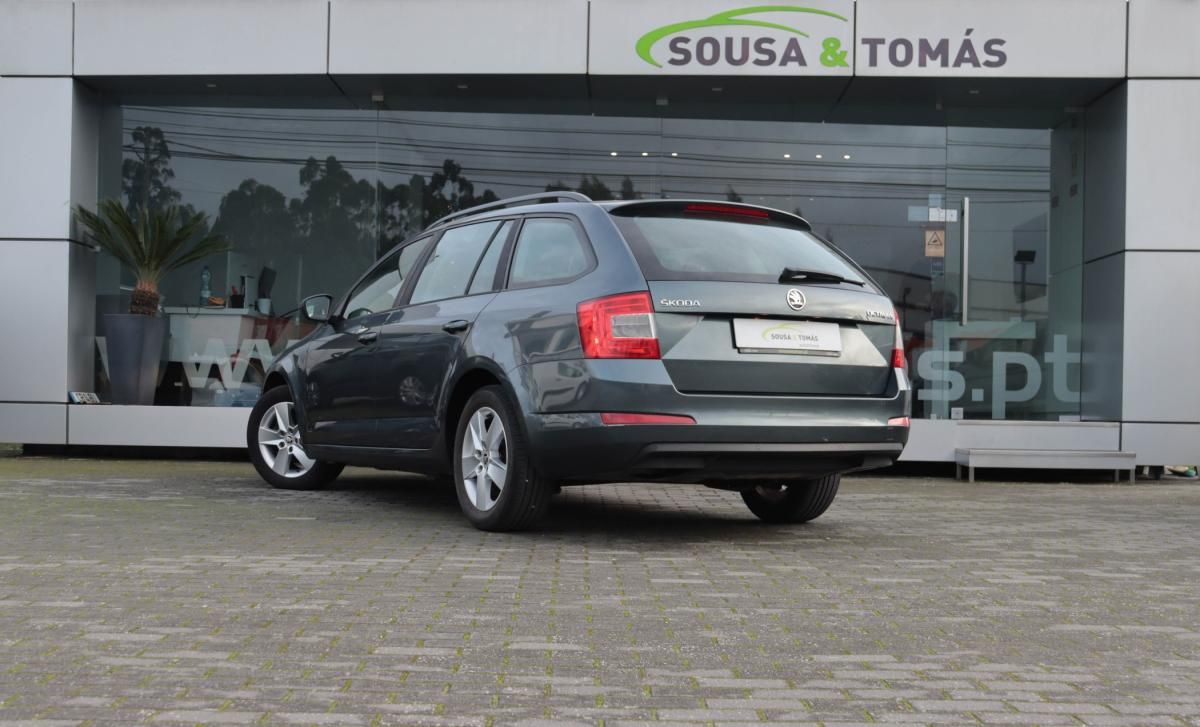 skoda-octavia-break-2016-diesel-1598cc