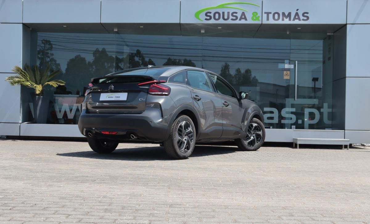 citroen-c4-2023-gasolina-1199cc