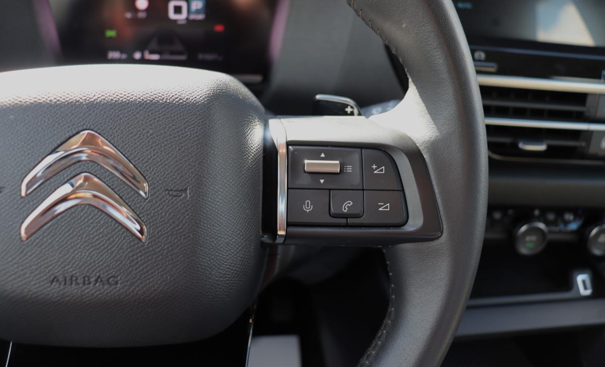 citroen-c4-2023-gasolina-1199cc