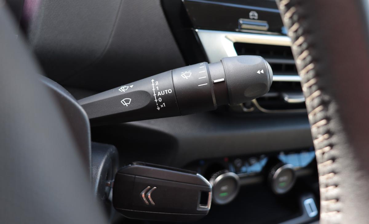citroen-c4-2023-gasolina-1199cc