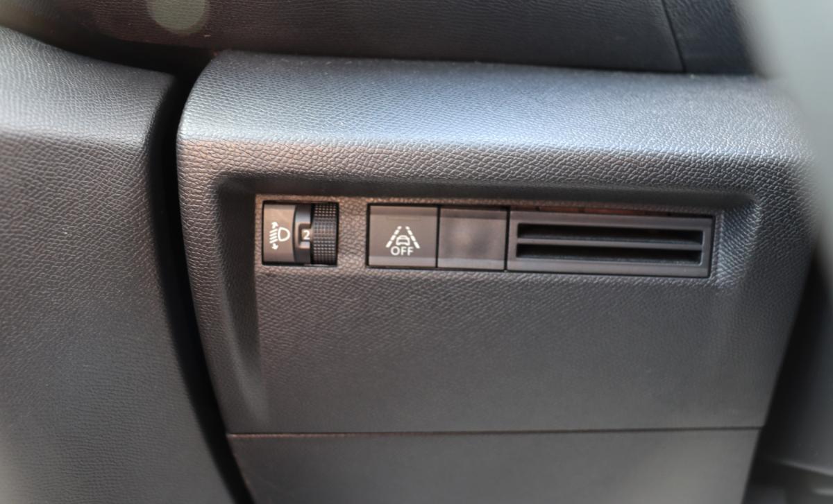 citroen-c4-2023-gasolina-1199cc