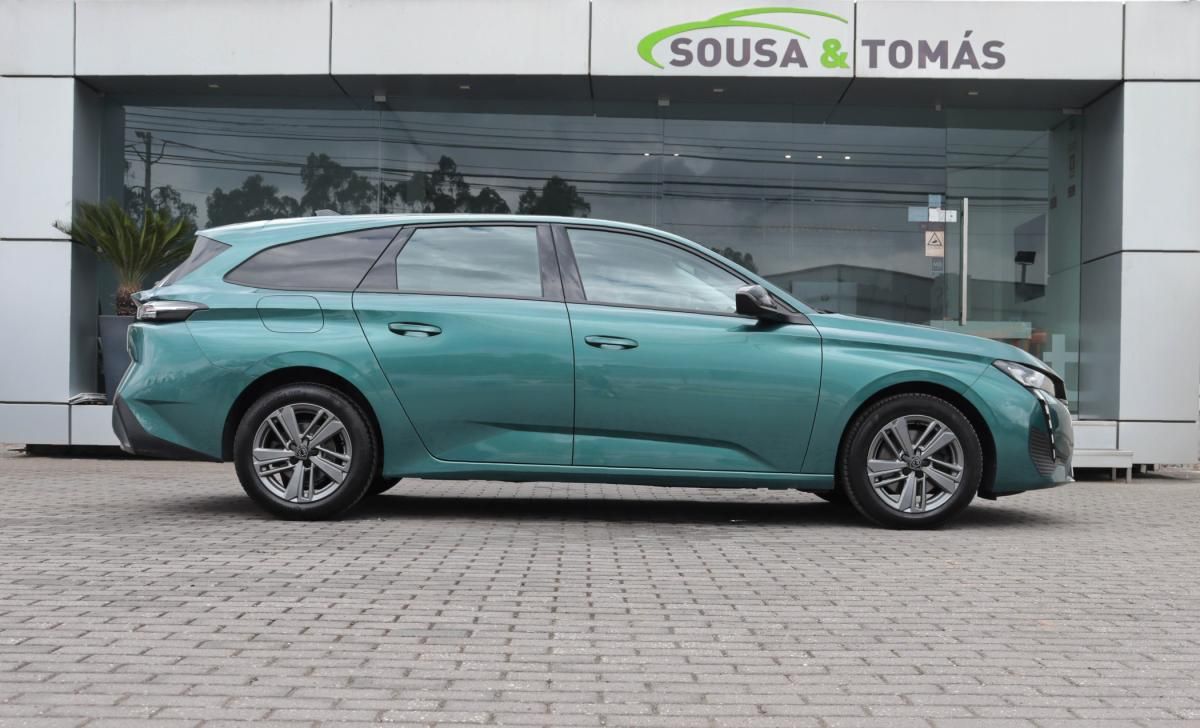peugeot-308-sw-2024-gasolina-1199cc