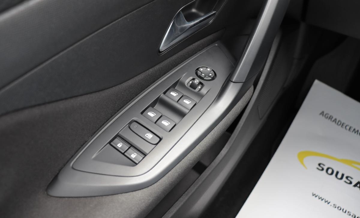 peugeot-308-sw-2024-gasolina-1199cc