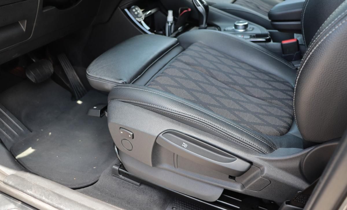 bmw-x1-2019-diesel-1496cc