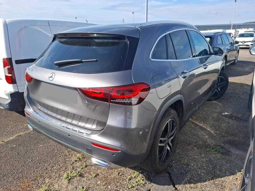 mercedes-benz-gla-2022-hibrido-a-gasolina-1332cc