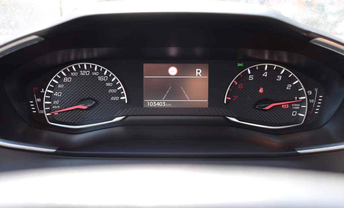 peugeot-2008-2021-gasolina-1199cc