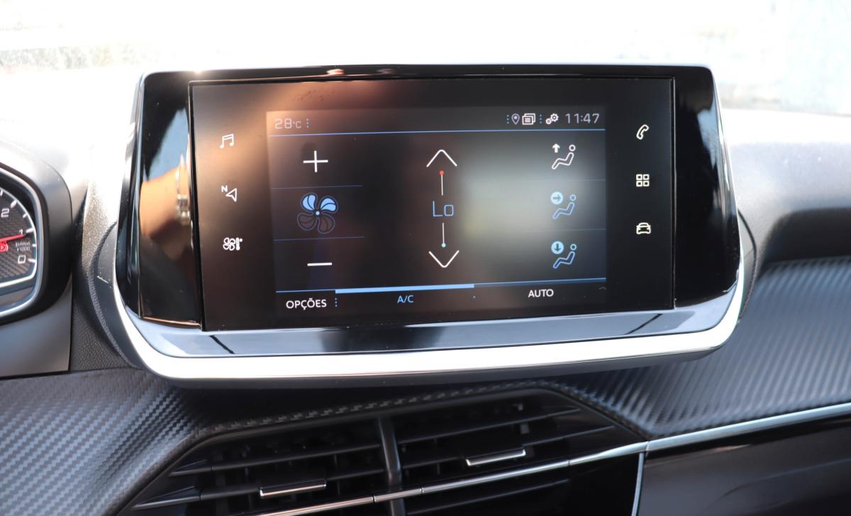 peugeot-2008-2021-gasolina-1199cc