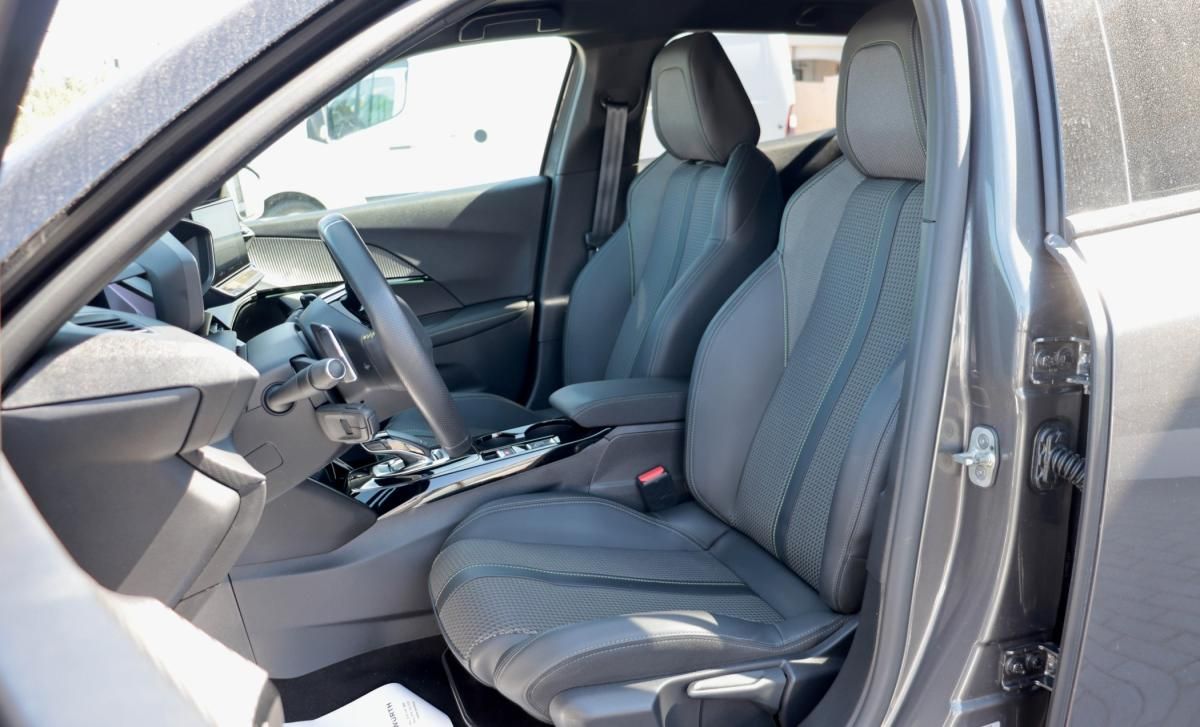 peugeot-2008-2022-gasolina-1199cc