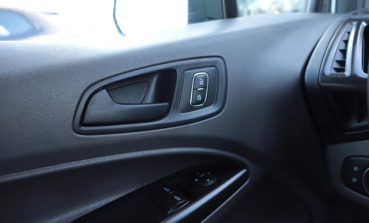 ford-transit-connect-2020-diesel-1498cc
