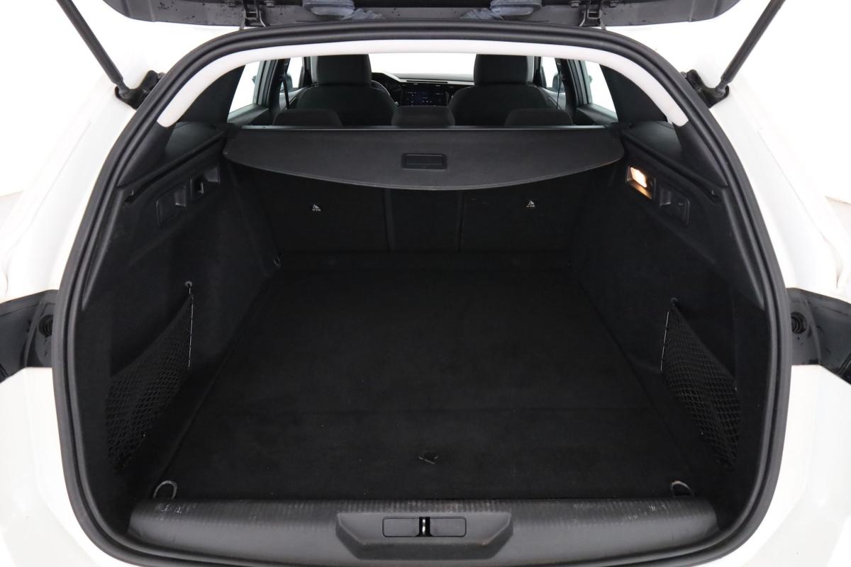 peugeot-308-sw-2024-gasolina-1199cc