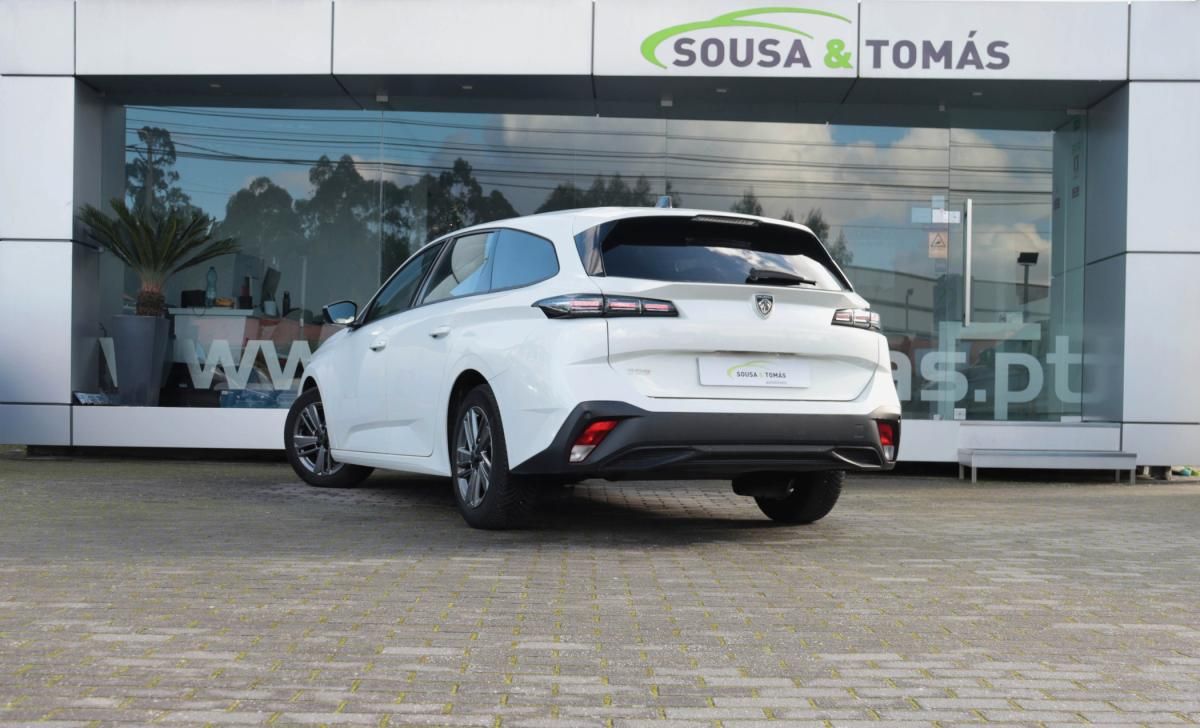 peugeot-308-sw-2024-gasolina-1199cc