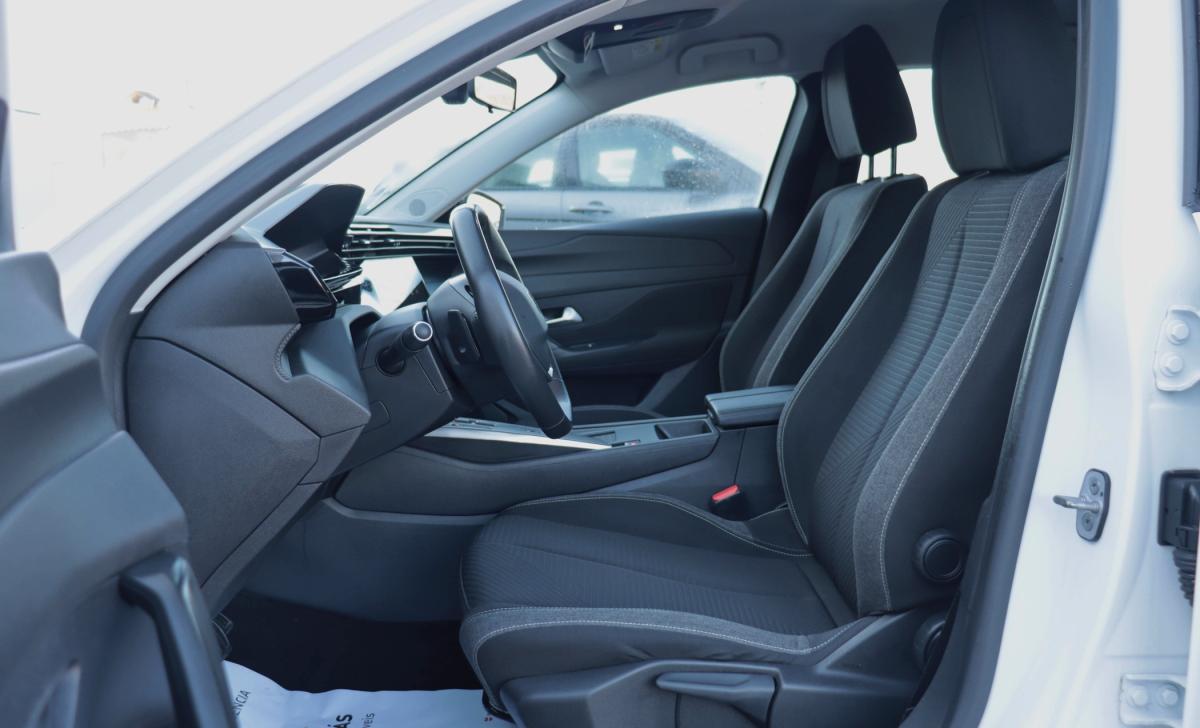 peugeot-308-sw-2024-gasolina-1199cc
