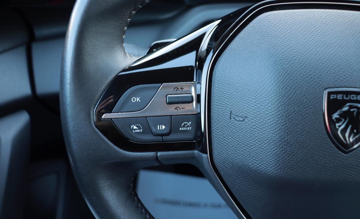 peugeot-308-sw-2024-gasolina-1199cc