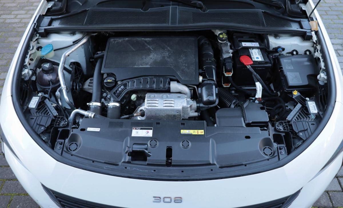 peugeot-308-sw-2024-gasolina-1199cc